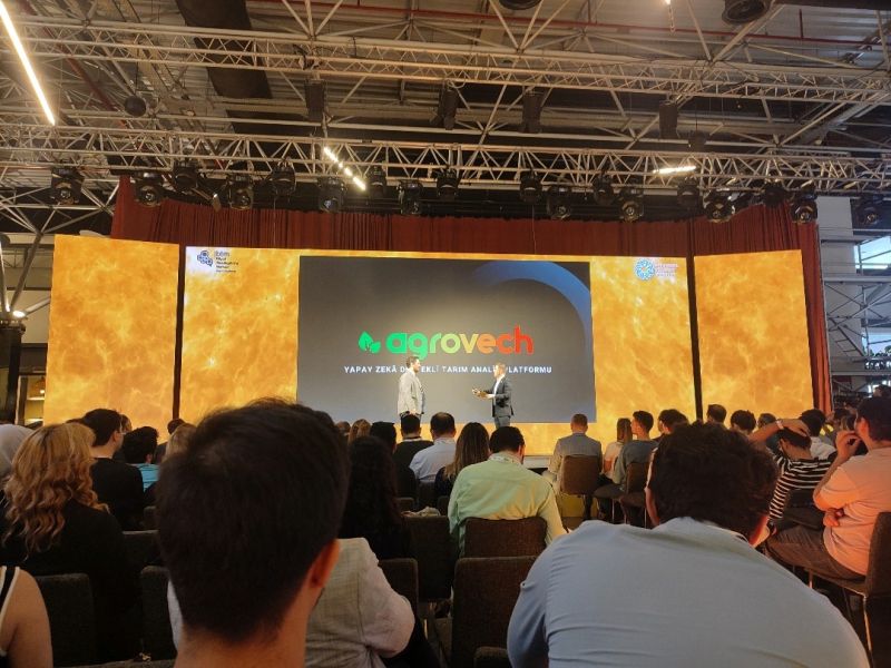 Agrovech Introduced AI Solutions for Agriculture at SahneXL